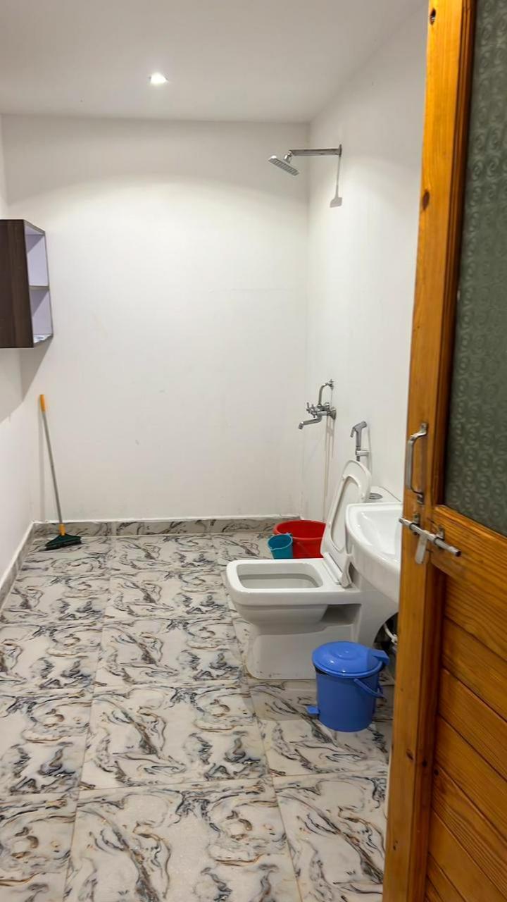 阿贡达 Om Sai Beach Huts酒店 外观 照片