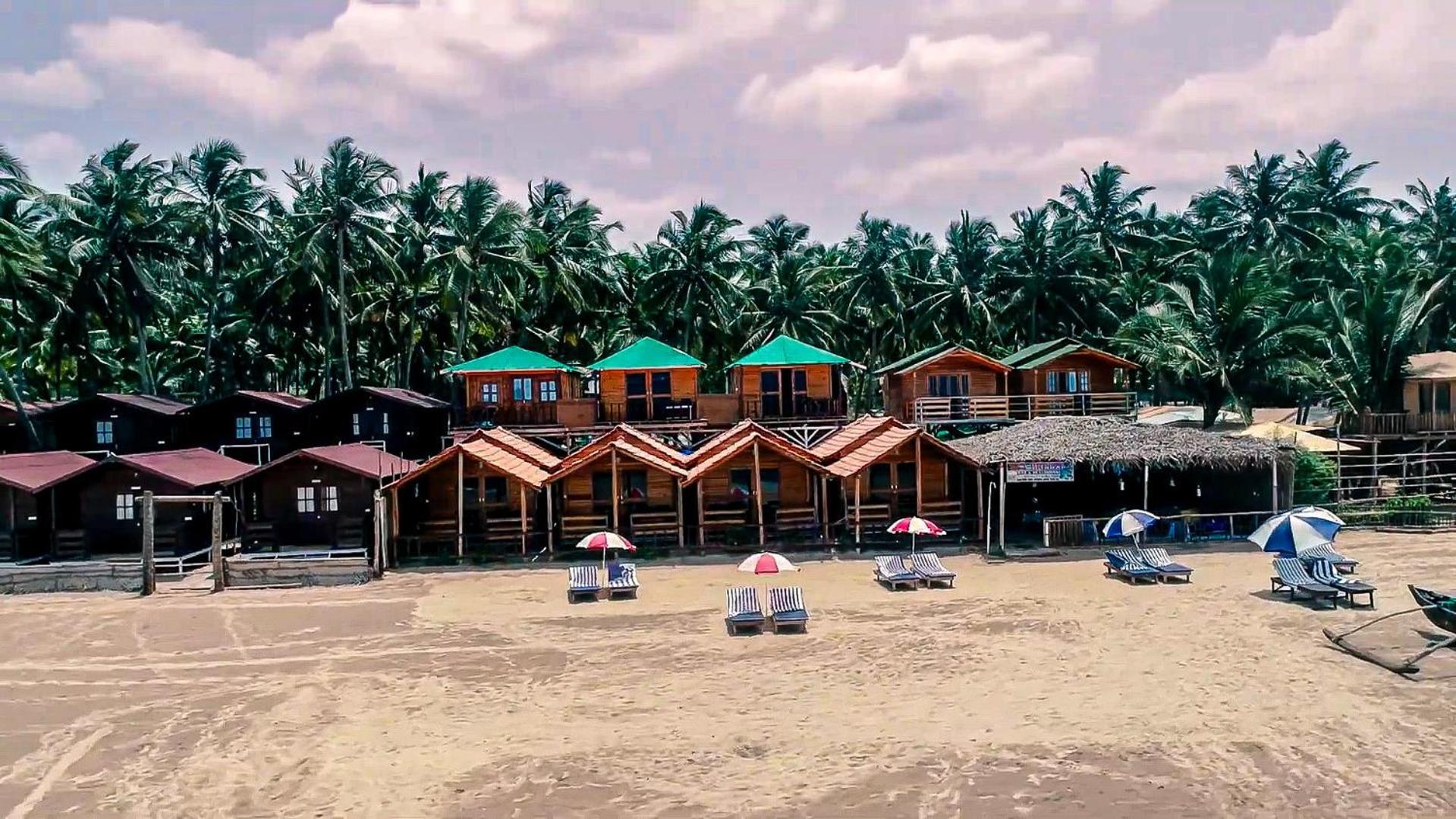 阿贡达 Om Sai Beach Huts酒店 外观 照片