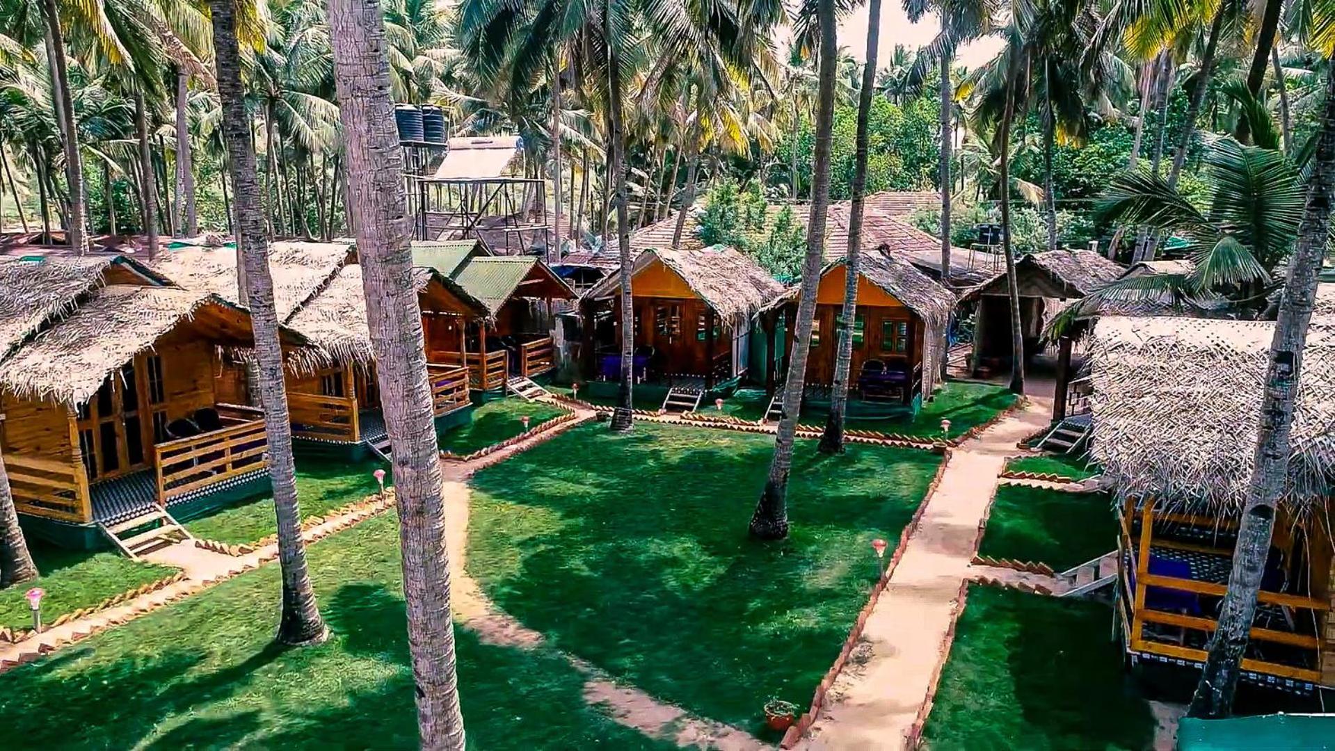 阿贡达 Om Sai Beach Huts酒店 外观 照片